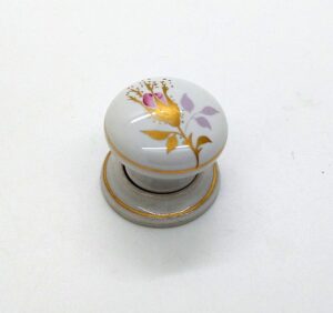HEATHERLEY Cupboard Knob 30mm Chintz Rose Wt (EACH)